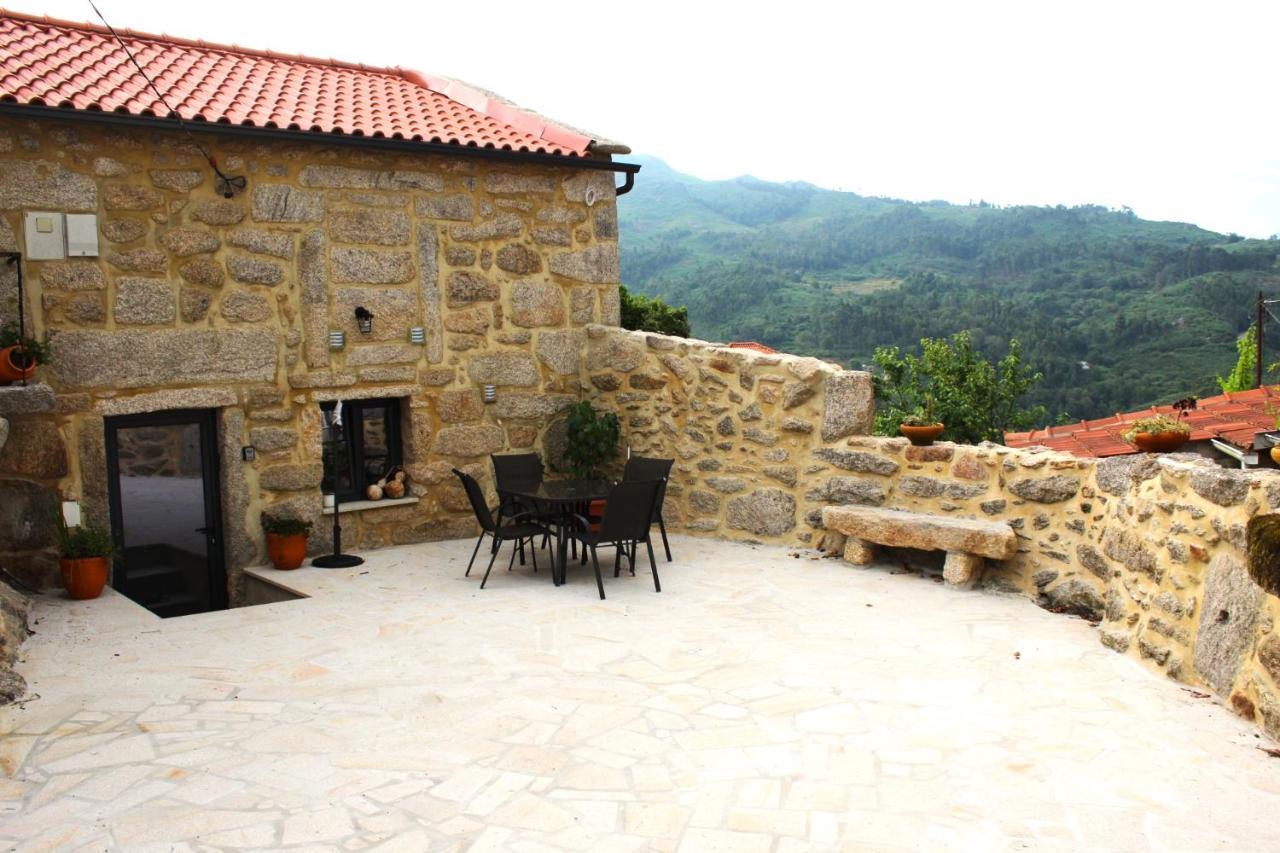 Villa Casa Da Carrasqueira Soajo Esterno foto