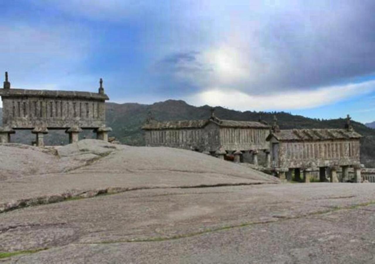 Villa Casa Da Carrasqueira Soajo Esterno foto